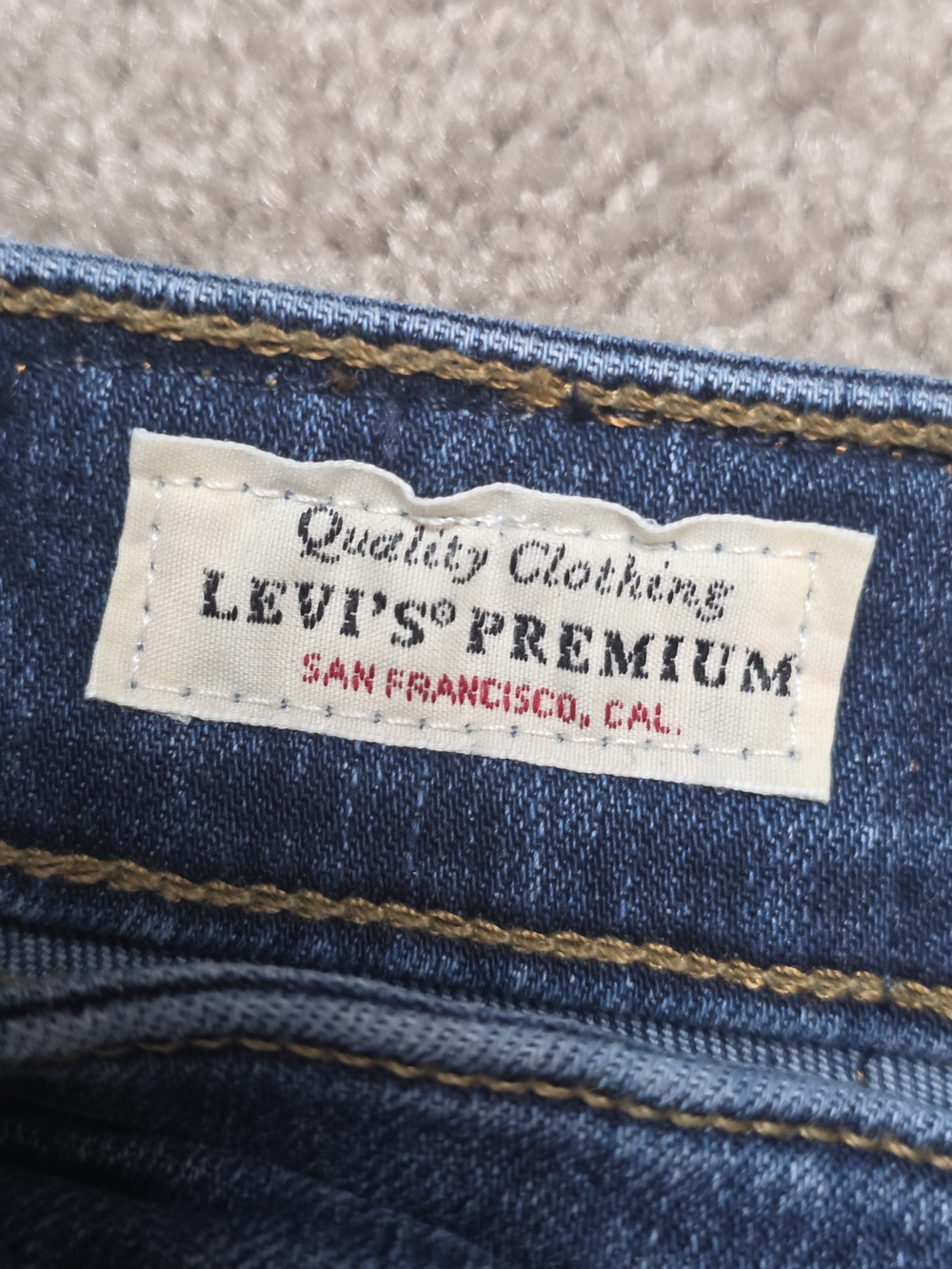 Levi's Premium 725 High Rise Bootcut Jeans (Size 31x32) Size-12 - Picture 11 of 16